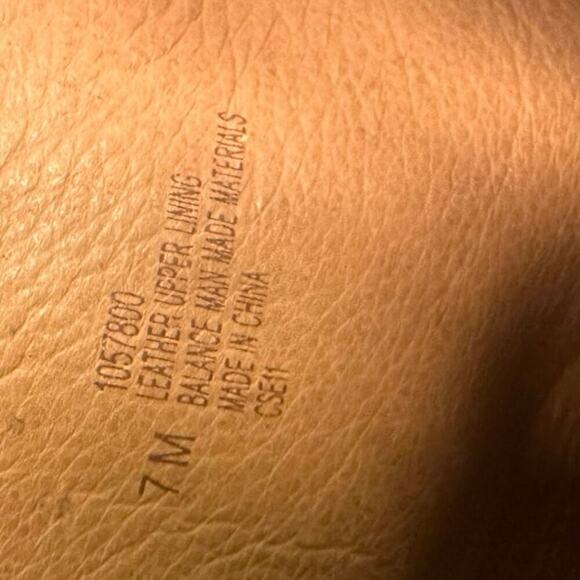 Sofft Bourges Chocolate Brown Heeled Side Zip Bootie Buckle Womens Sz 7 Fall EC - Picture 12 of 13